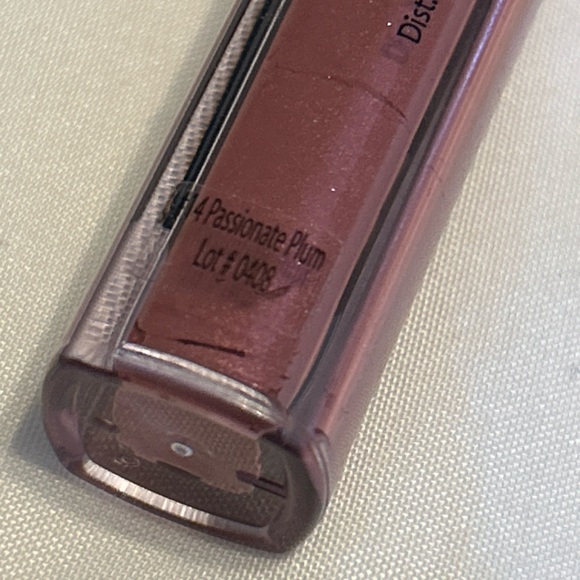 READY TO WEAR LUREX LIPS LIPGLOSS COLOR #14 Passionate Plum FULL SIZE NEW - Picture 7 of 8